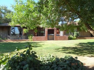 8218 Whitworth Rd, Gustine, CA 95322