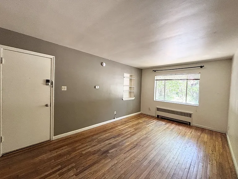 680 S Elizabeth St #1 — Photo 6