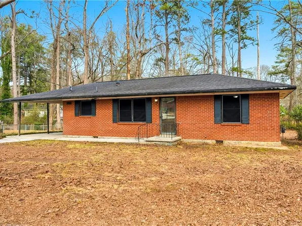 129 E Mimosa Dr, Jonesboro, GA 30236