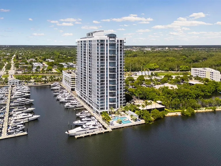 17301 Biscayne Blvd #1704 — Photo 37