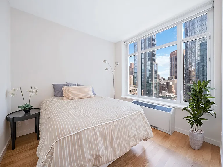 325 5th Ave #29C — Photo 7