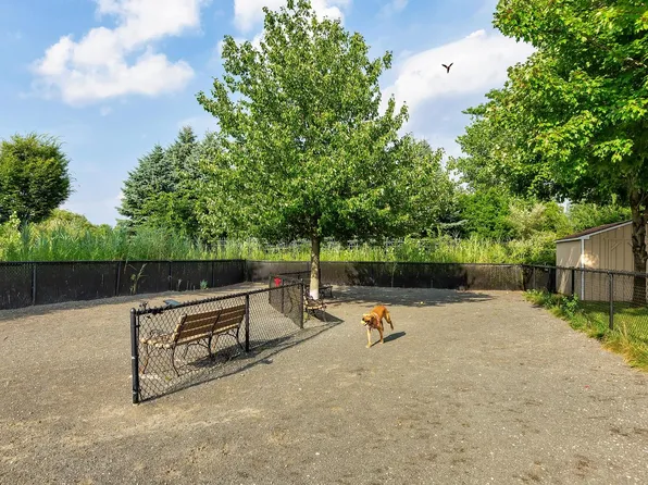 100 Shearwater Ct East image 21 of 36