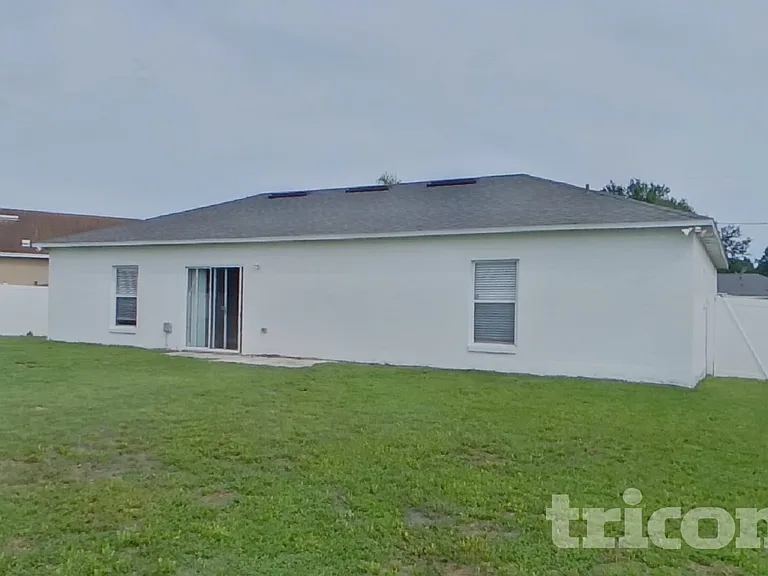 1141 Doncaster Ct — Photo 15