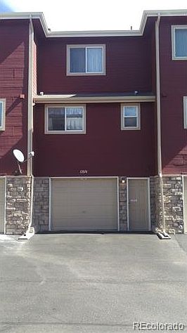 2nd image of 12074 Locust Ct