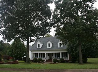 7724 Borthwick Dr, Fayetteville, NC 28306