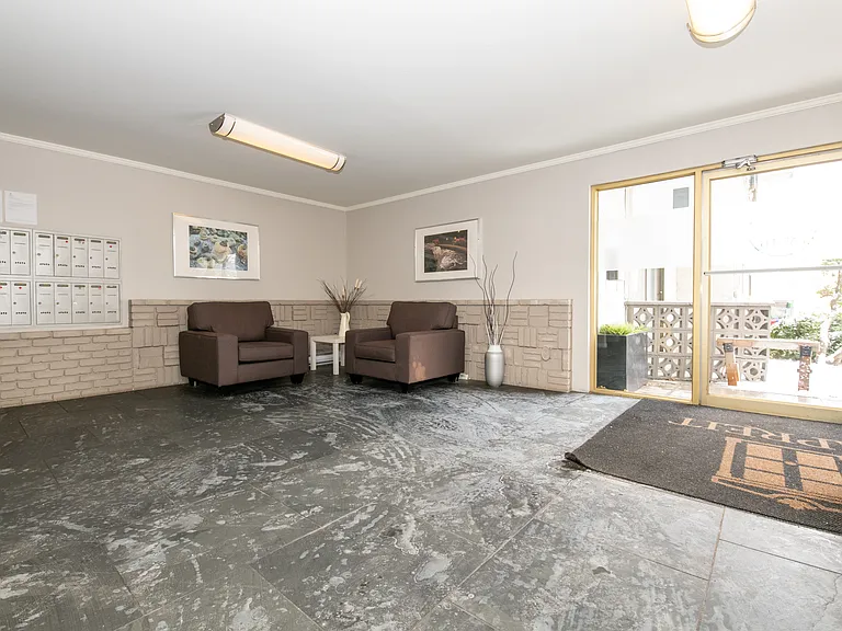 3244 Quadra St — Photo 10