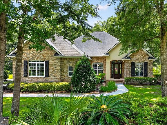 2nd image of 639 Chastain Cir