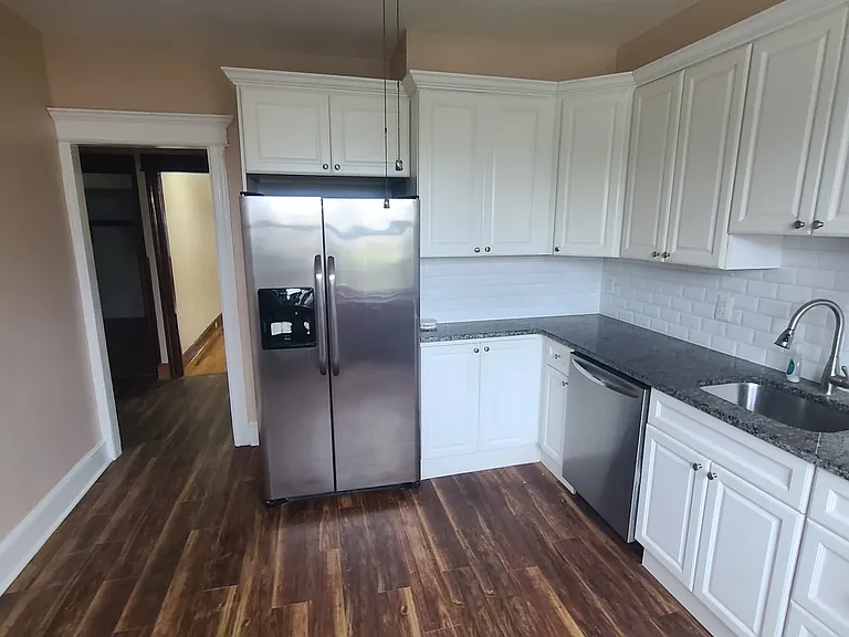 364 Avenue A #2 — Photo 8