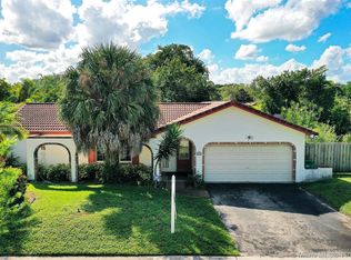 9616 NW 28th St, Coral Springs, FL 33065