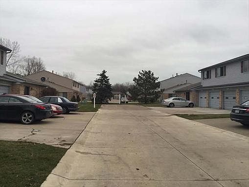 2nd image of 50215 N Benny Ct