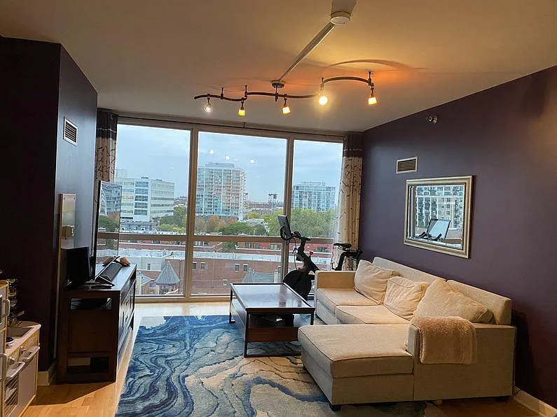 2 bed, 1100 sqft, $2,900 — Photo 1