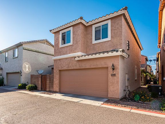 5th image of 7308 S 48th Gln