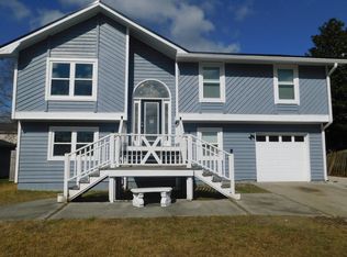 1057 Willowood Ave, Goose Creek, SC 29445