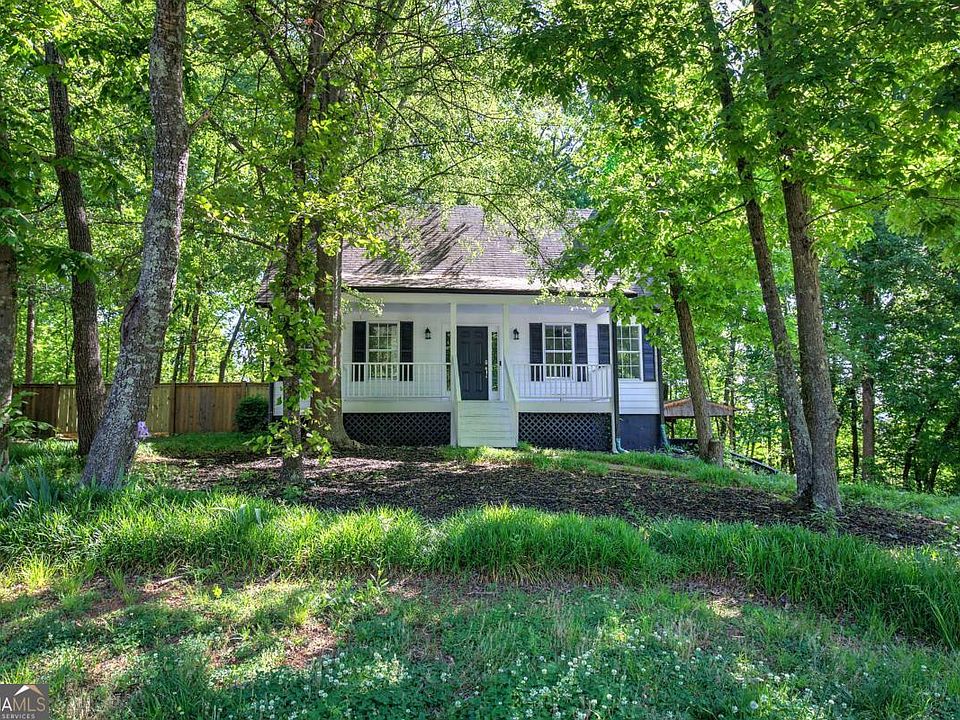 1st image of 22 Nottingham Dr NW