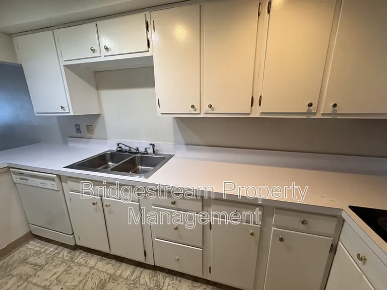 519-2C Heather Dr — Photo 7