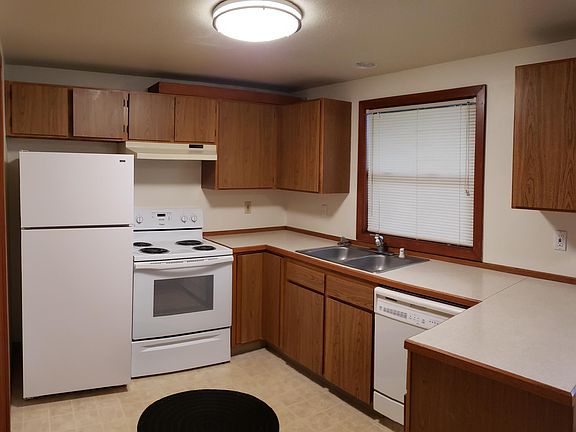 4th image of 1200 W 39th St #2