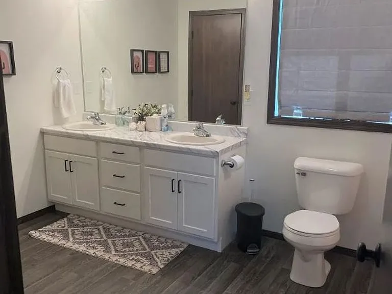 4607 E Leubecher Pl — Photo 10