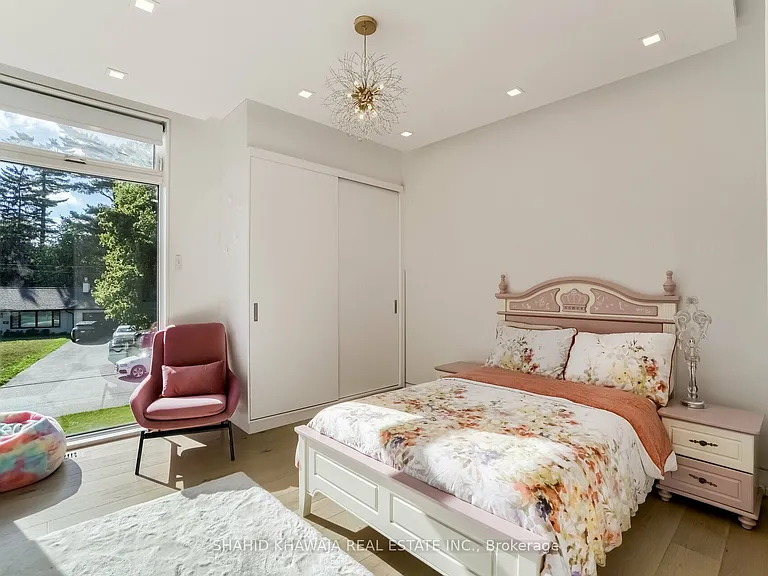 560 Shenandoah Dr — Photo 25