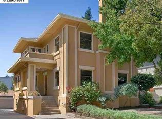 393 Bellevue Ave, Oakland, CA 94610