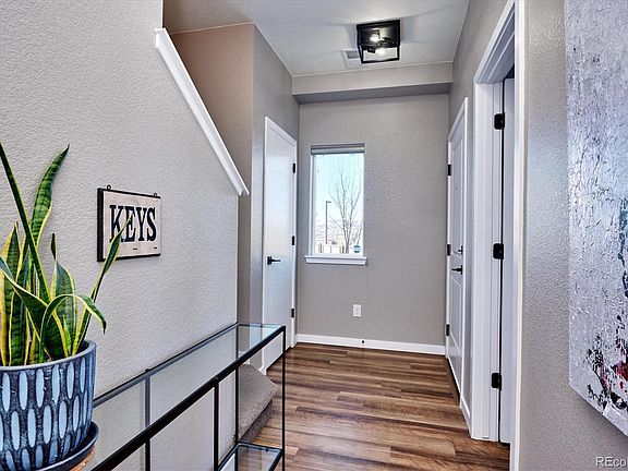 5th image of 2806 S Fox Ct