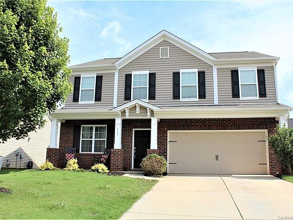 2nd image of 113 Heart Pine Ln #76