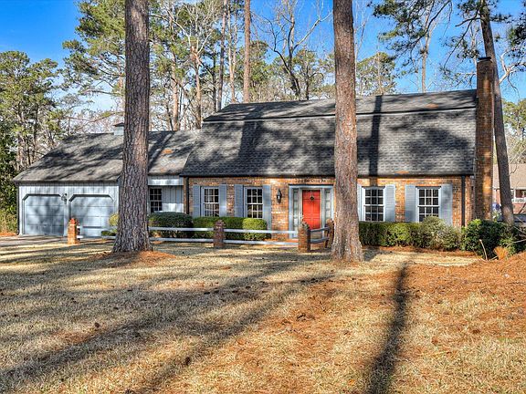 2nd image of 8136 Sir Lancelot Court