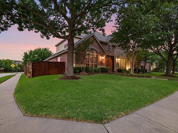 3rd image of 1309 Concho Dr