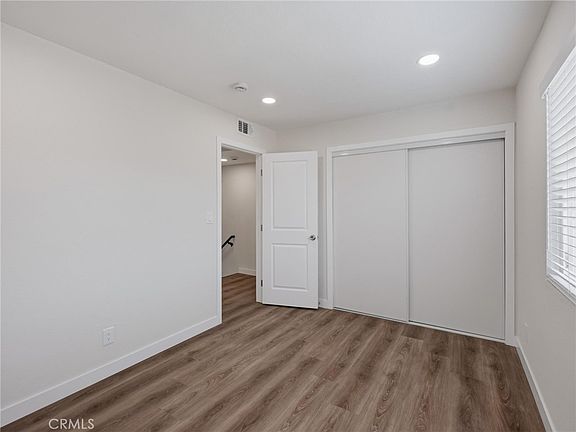 5th image of 104 N Atlantic Blvd #B
