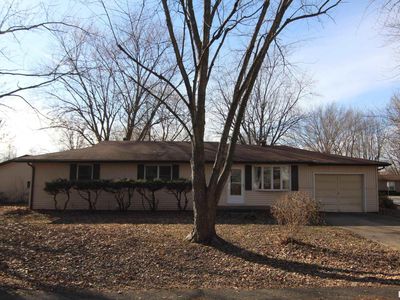 1401 S Thomas St, Carterville, IL, 62918