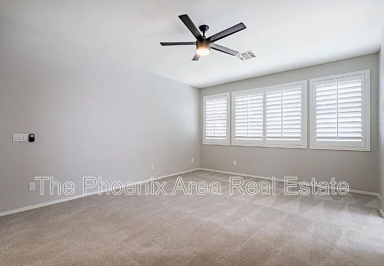 2823 E Tulsa St — Photo 20