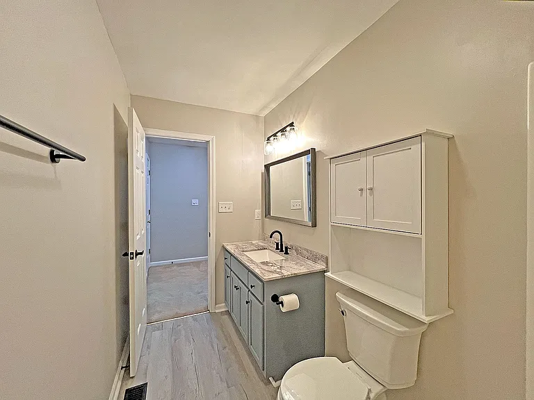 1100 22nd St NE #502 — Photo 20