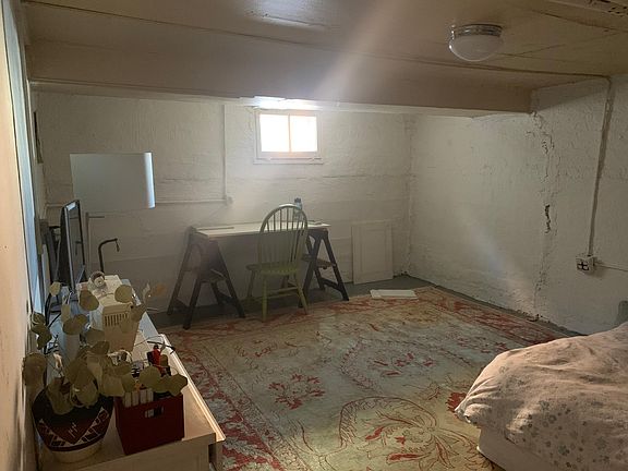 4th image of 1517 Lowell Blvd