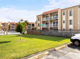 5201 Geneva Way APT 211, Doral, FL 33166