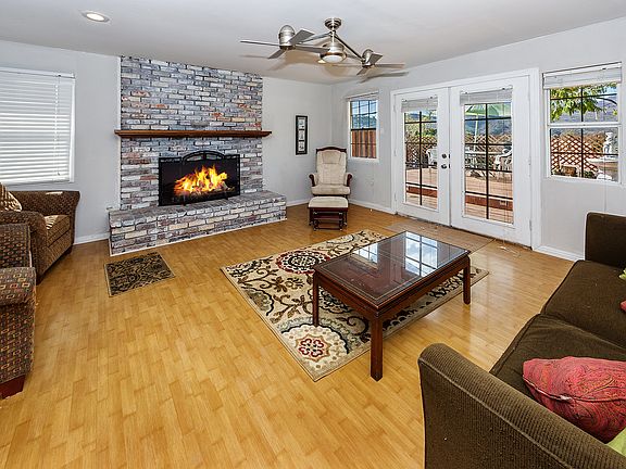 5th image of 5029 Floral Dr