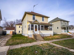 1136 Henry St, Huntington, IN 46750