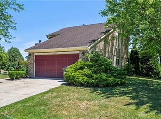 4410 Springdawn Dr, Dayton, OH 45426