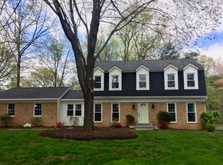 3404 Lyrac St, Oakton, VA 22124
