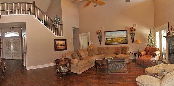 4th image of 159 S Nueces Park Ln