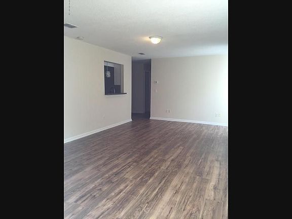 3rd image of 5641 Ellis Trace Dr