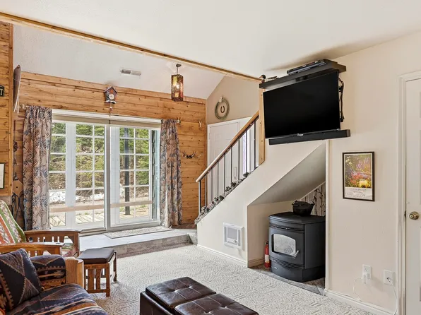 286 W Eagles Roost St #D-104, Brian Head, UT 84719