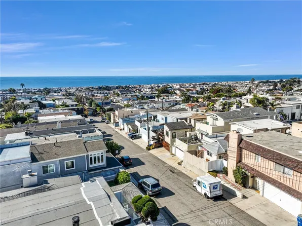 1210 1st Pl, Hermosa Beach, CA 90254