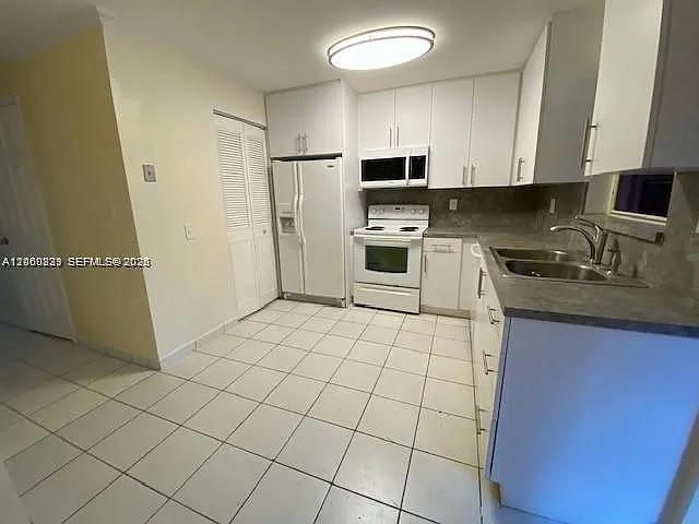 6275 SW 130th Ave #807 — Photo 8