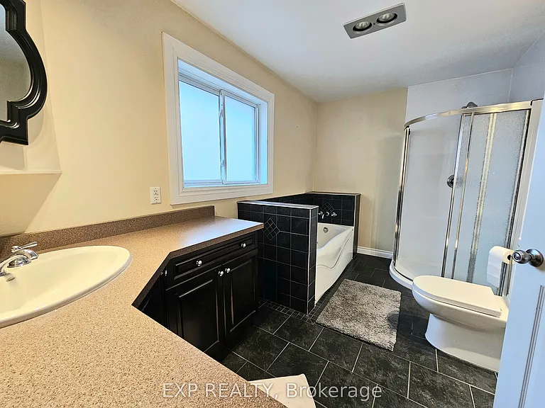 210 Main St — Photo 11