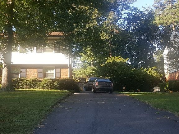 3rd image of 9307 Westmoor Dr