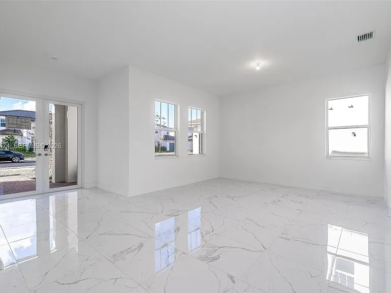 12289 SW 43rd St — Photo 6