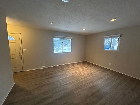 4th image of 11070 Mountain Ash Ave NW