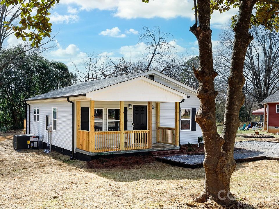 1st image of 22 Center St