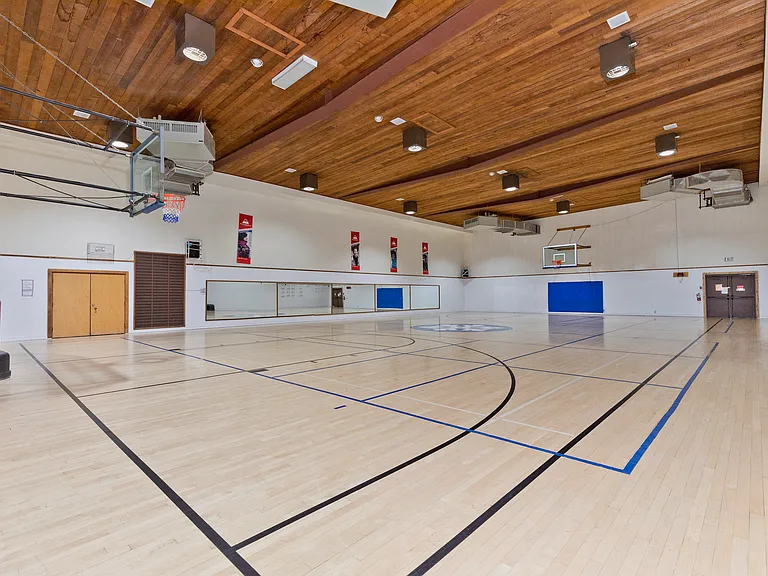 Optional Amenity: Passes to Snowcreek Athletic Club! Access to Basketball Courts and more!