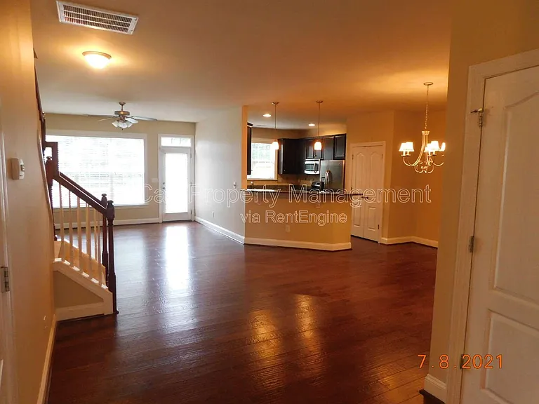 8030 Upper Lake Dr — Photo 9