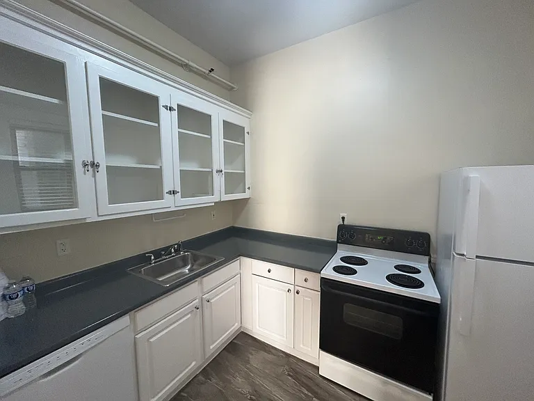 1470A Beacon St #34 — Photo 9